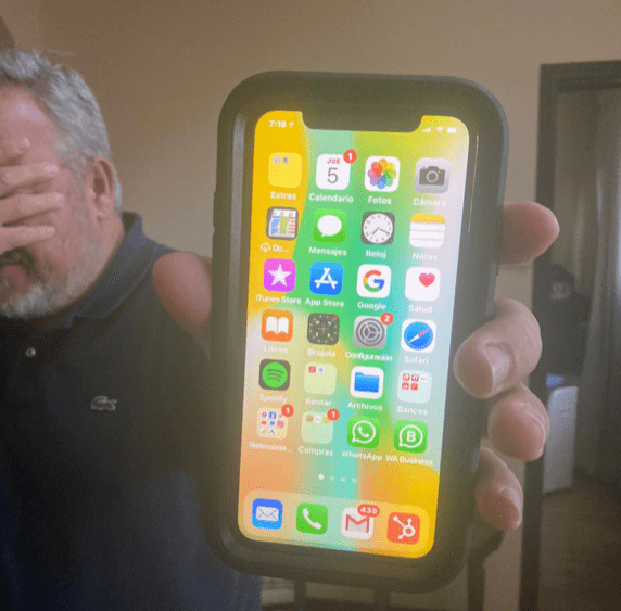 Cuanto cuesta reparar la pantalla de un celular