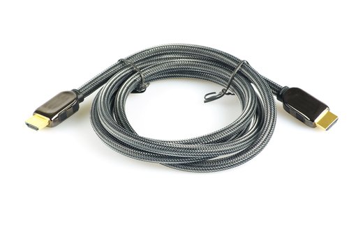 Mi celular no enciende, prueba otro cable.